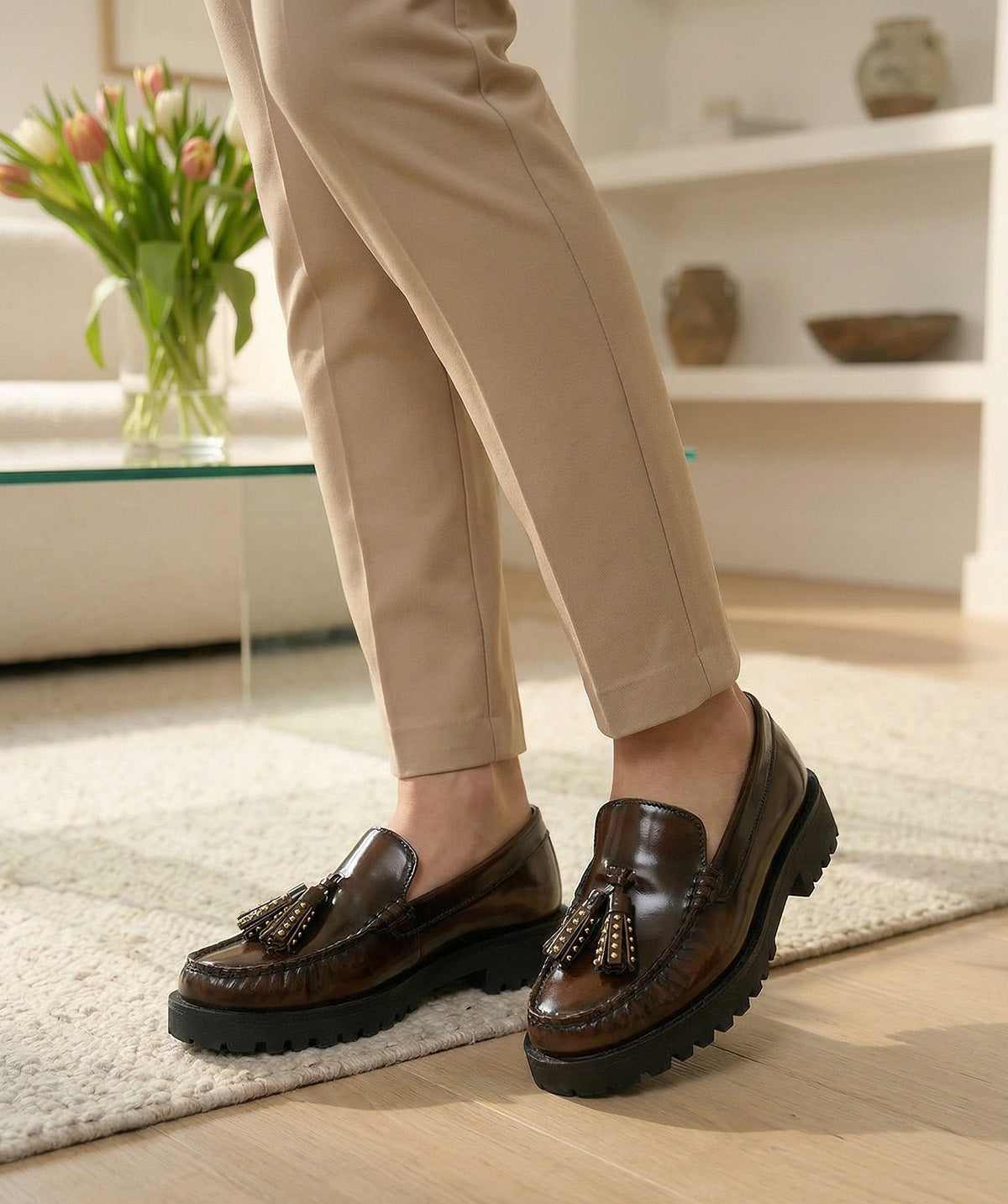 ARIANE Brown Loafers