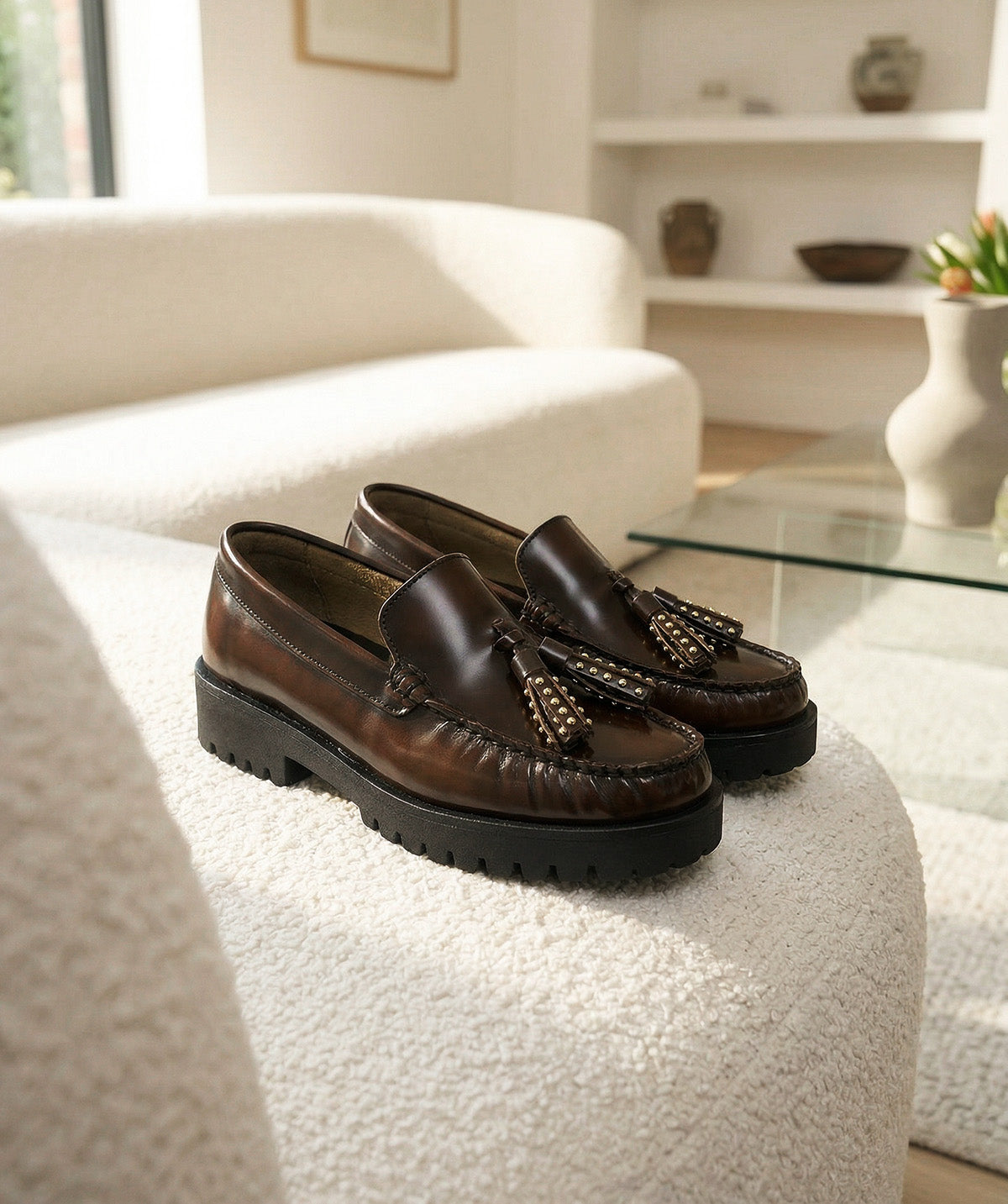 ARIANE Brown Loafers